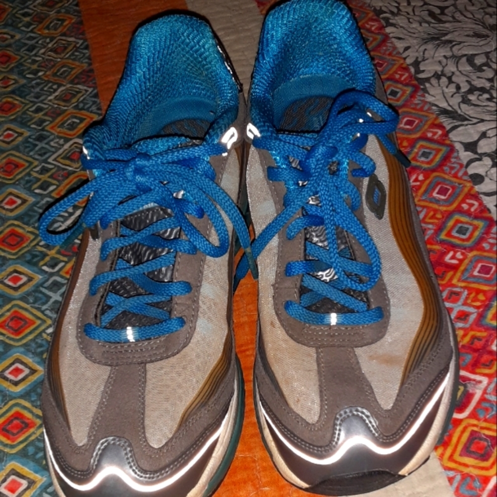 Skechers shape ups